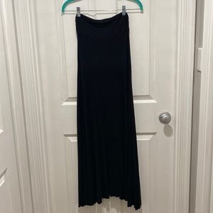 Renee C. Black Maxi Skirt - Small - GUC